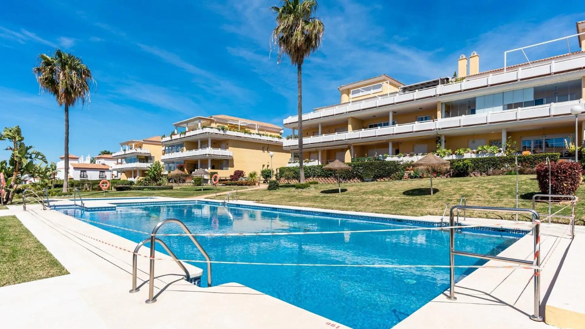Apartment Vivi Homes - Rome Pool, Garden, Golf & Beach Marbella