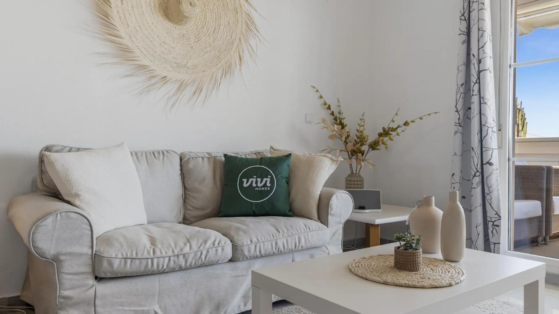 Vivi Homes - Rome Pool, Garden, Golf & Beach Marbella